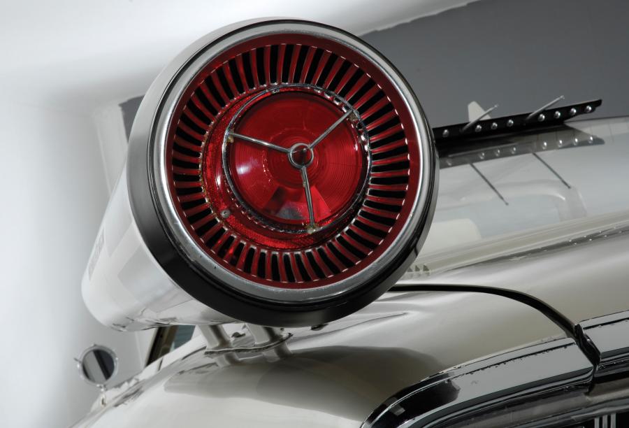 Ford X2000 Concept Car Recreation 1958 года  (фото 2 из 5)